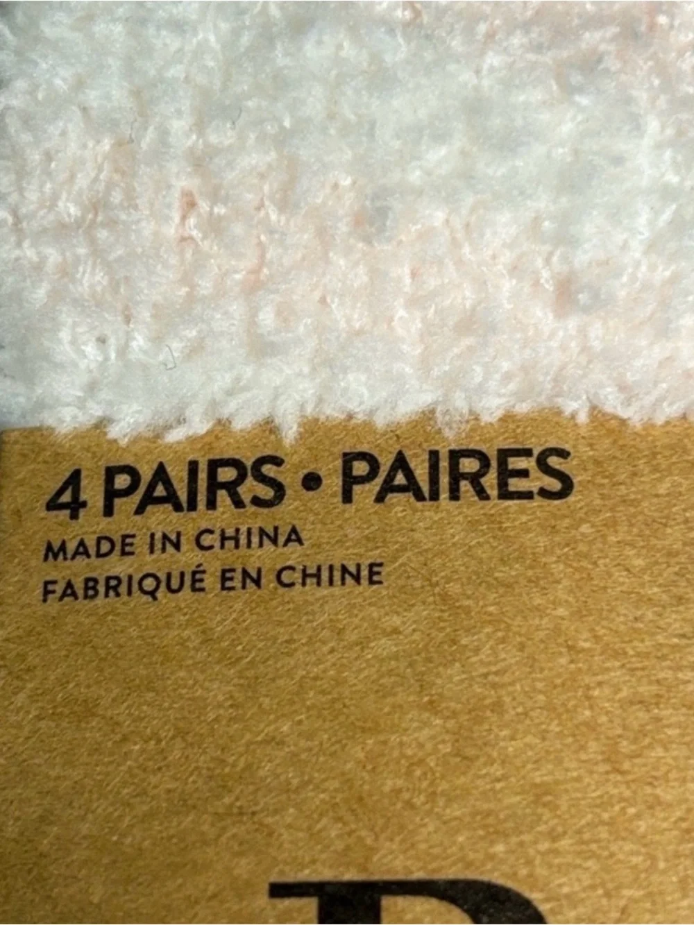 New Born Socks Women’s 4 Pair Cozy Fuzzy Socks Plush Casual Soft Activewear